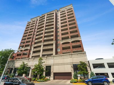 828 W Grace St APT 605, Chicago, IL, 60613
