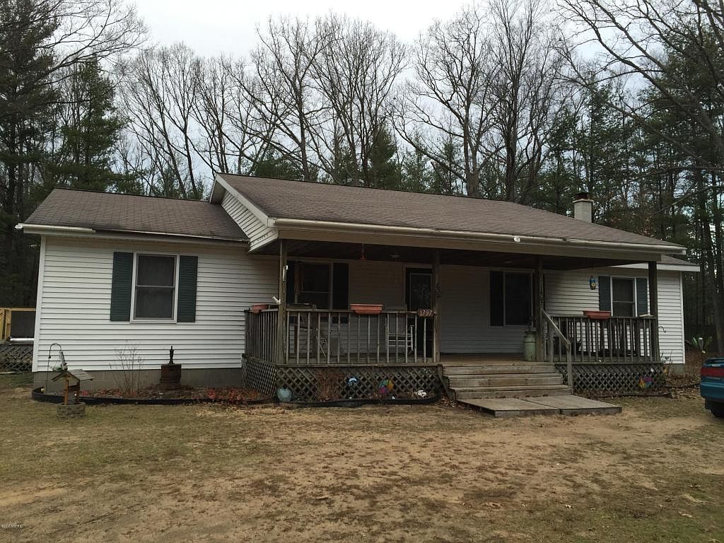 1797 Sullivan Rd, Ravenna, MI 49451 | Zillow