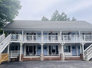 6 Sunset Dr, Old Orchard Beach, ME 04064