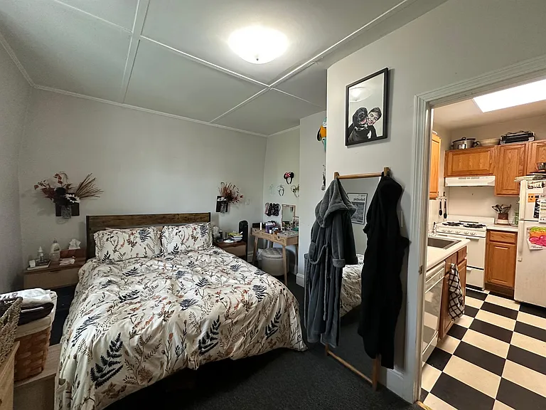 194 Central St #1 — Photo 7