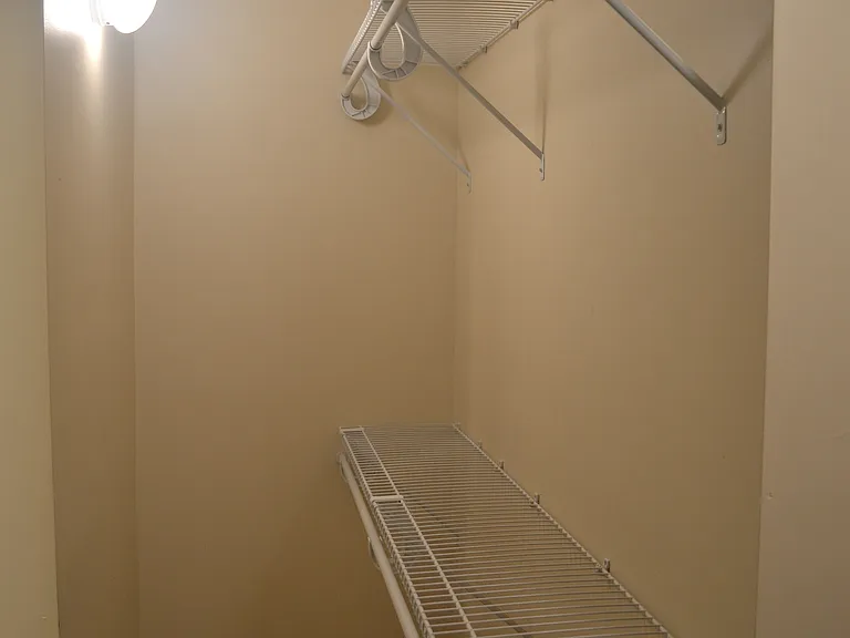 Walk-in closet