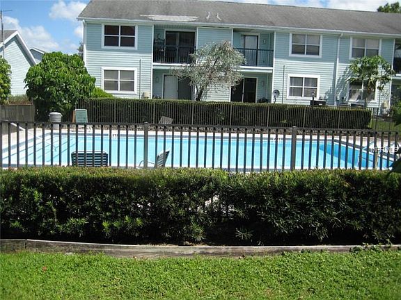 3rd image of 5010 Terrace Palms Cir Unit 102
