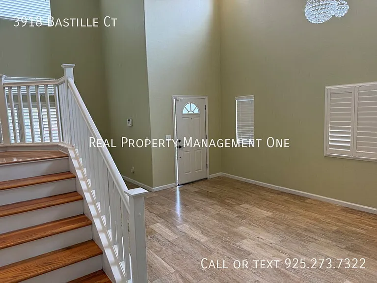 3918 Bastille Ct — Photo 8