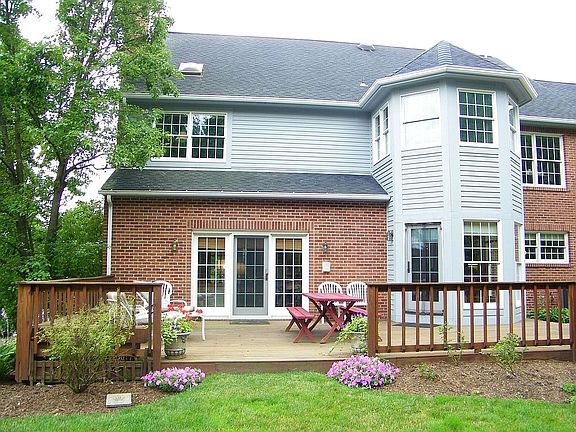 2nd image of 1602 Blackburn Heights Dr