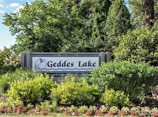 605 Watersedge Dr, Ann Arbor, MI