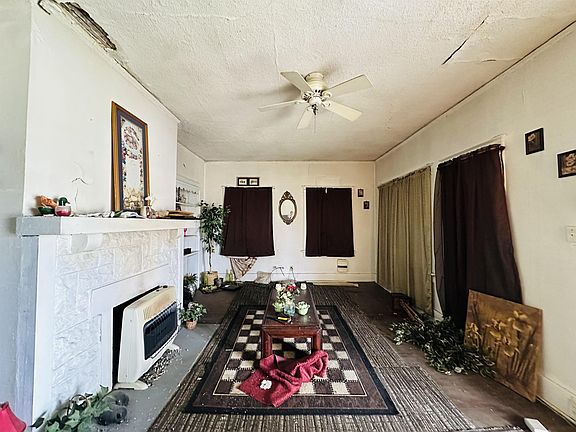 4th image of 605 E Mallory Ave