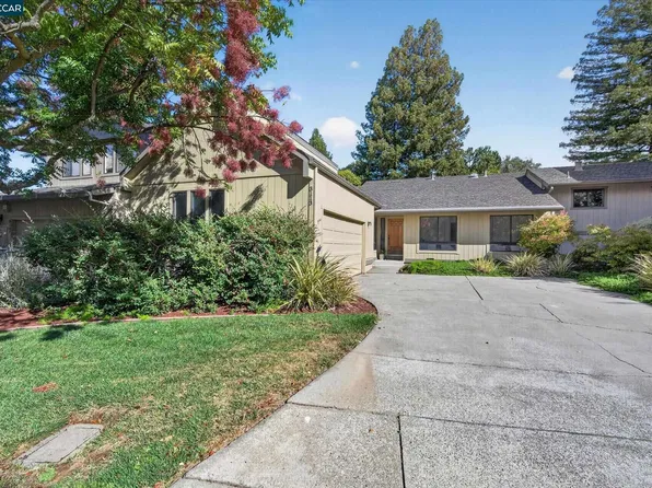 3113 Lippizaner Ln, Walnut Creek, CA 94598