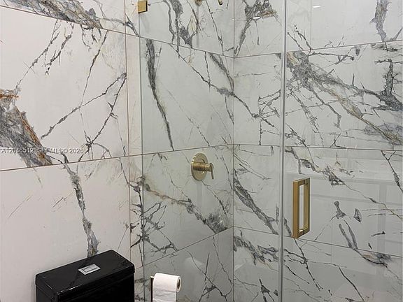 4th image of 3409 W 92nd Pl #3409