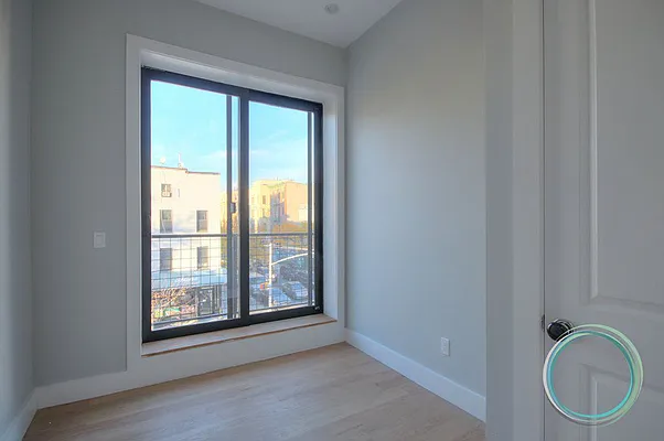 Rented by GTM Property Group  | media 27