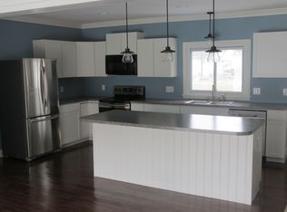 400 W Main St, Plain City, OH 43064
