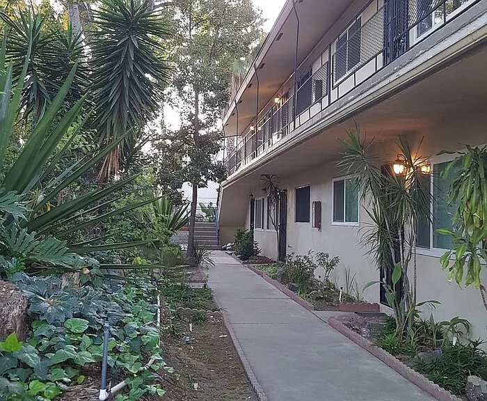 4436 Rosebud Ln #D — Photo 12