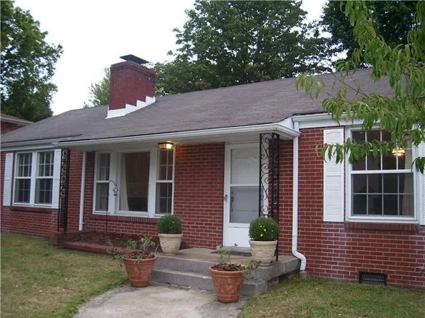 2409 Barclay Dr, Nashville, TN 37206