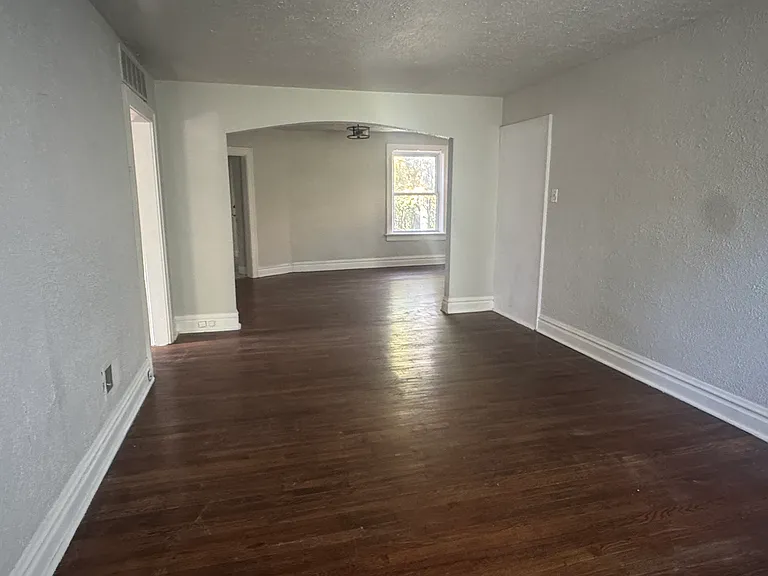 4127 Minnesota Ave #2 — Photo 3