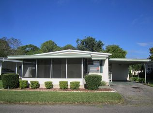 137 N Lake Dr, Leesburg, FL 34788