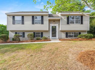 104 Bridleridge Rd, Lexington, SC 29073