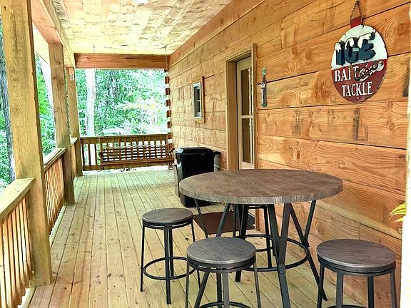 3rd image of 1048 Turkey Creek Boat Dock Rd