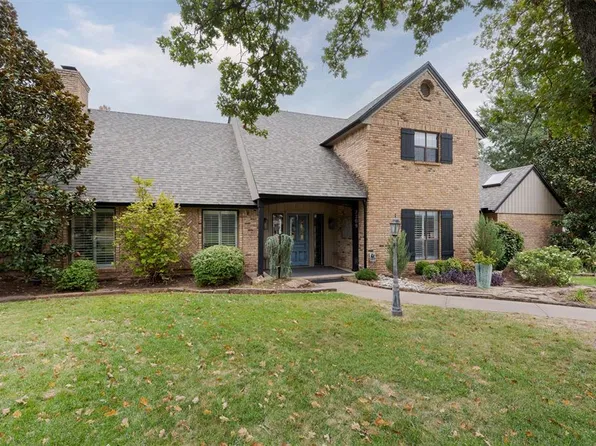2209 Faircloud Dr, Edmond, OK 73034