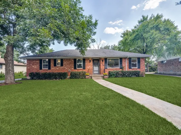 910 Worcester Ln, Garland, TX 75040