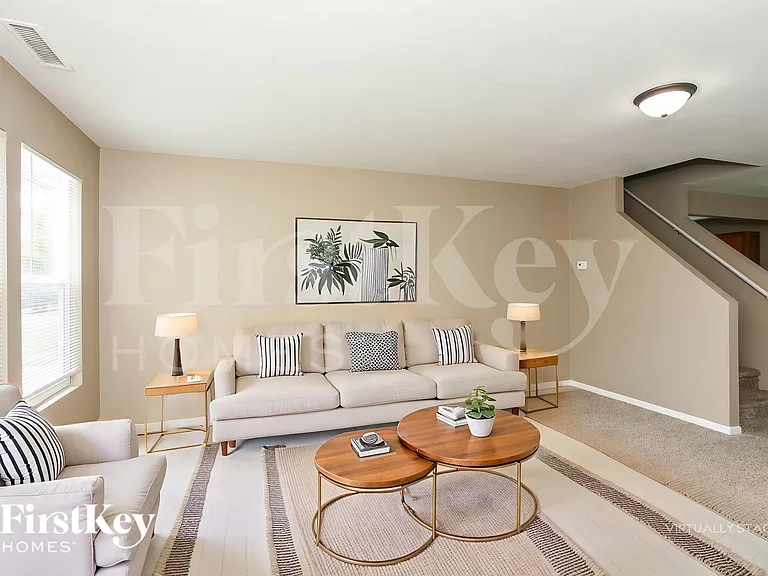 10702 Gathering Dr — Photo 5
