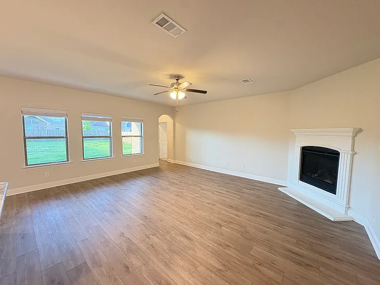 2903 Diamondback Dr — Photo 5