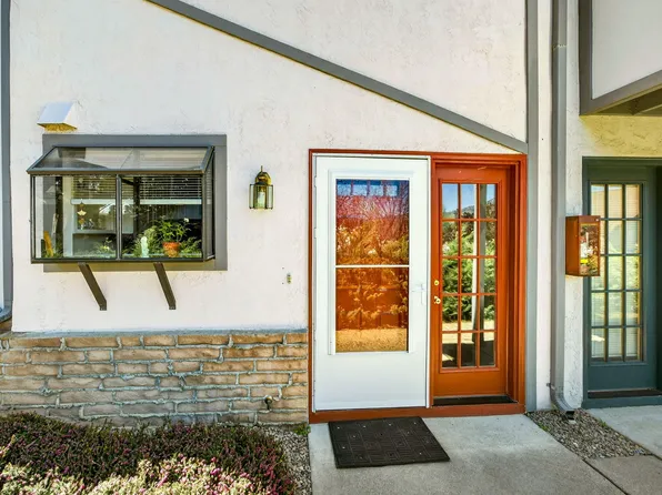 495 Chestnut St APT 23, Ashland, OR 97520