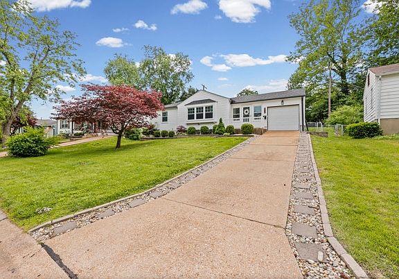 2nd image of 9218 Hallock Dr