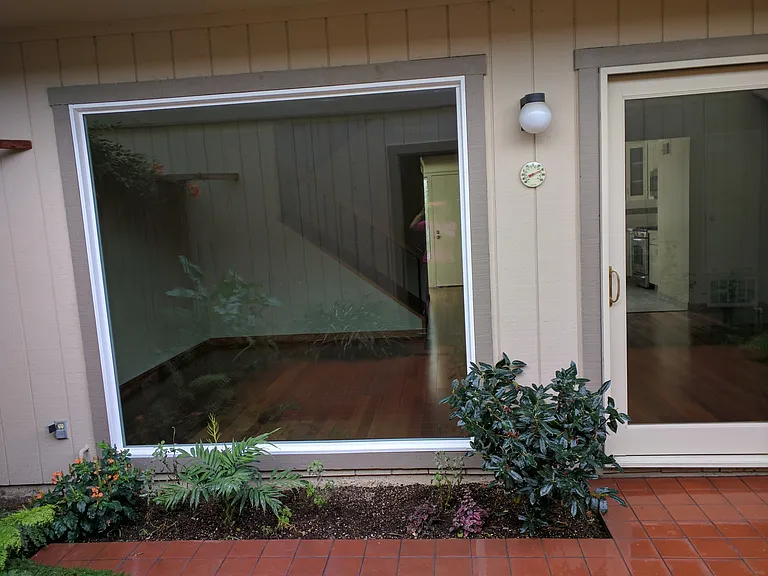 1566 Capri Dr — Photo 5