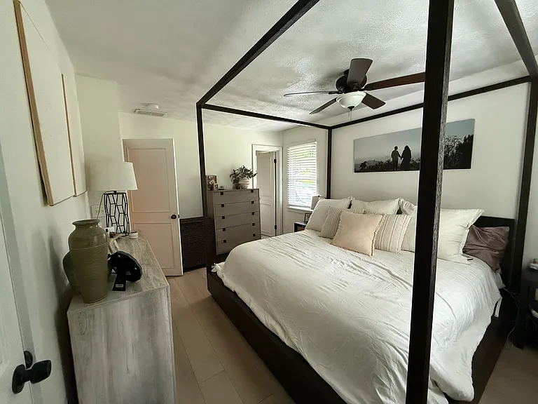 2372 Lakewood Dr NW — Photo 14