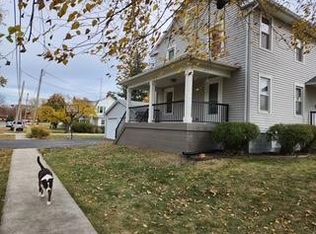 206 E Logan St, Arthur, IL