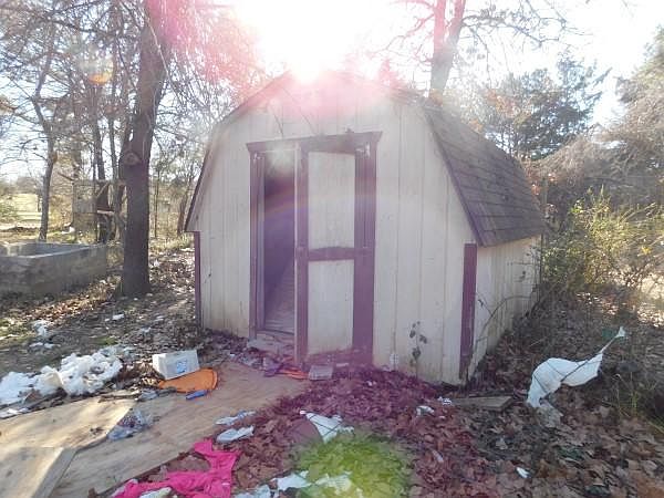 2nd image of 2146 Cedar Rd