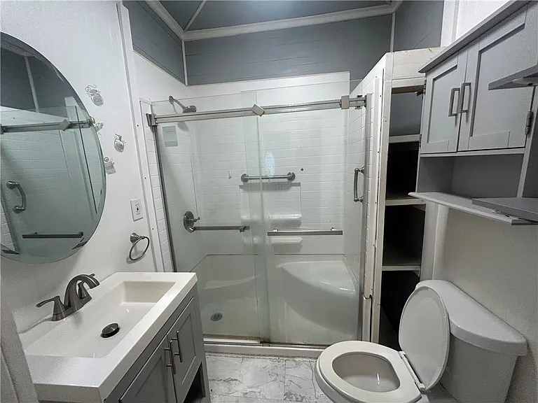 52 Northside Dr — Photo 24