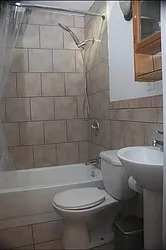 Rented by R New York