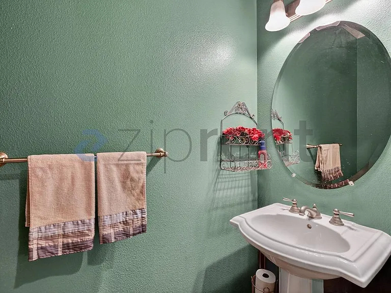 223 Birch Creek Dr — Photo 7