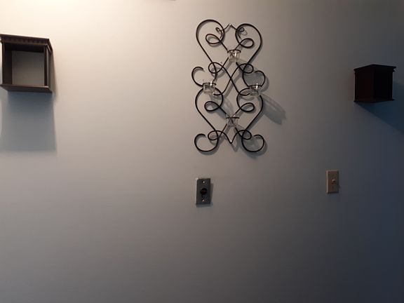 5th image of 217 N Albert Ave