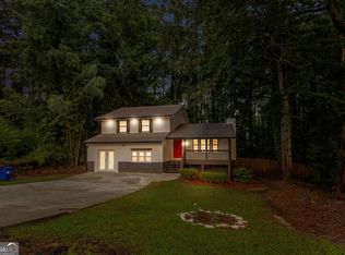 630 Pennylake Ct, Stone Mountain, GA 30087