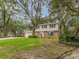 5301 Lakewood Dr, Milton, FL 32570