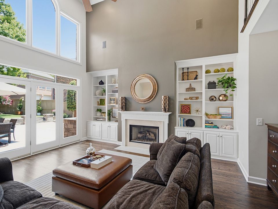 1st image of 311 Whitworth Way