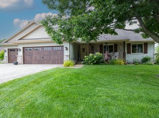 4149 Westview Ln, Oshkosh, WI 54904