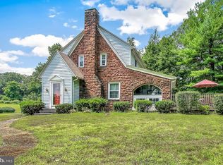 2221 Morgantown Rd, Reading, PA 19607