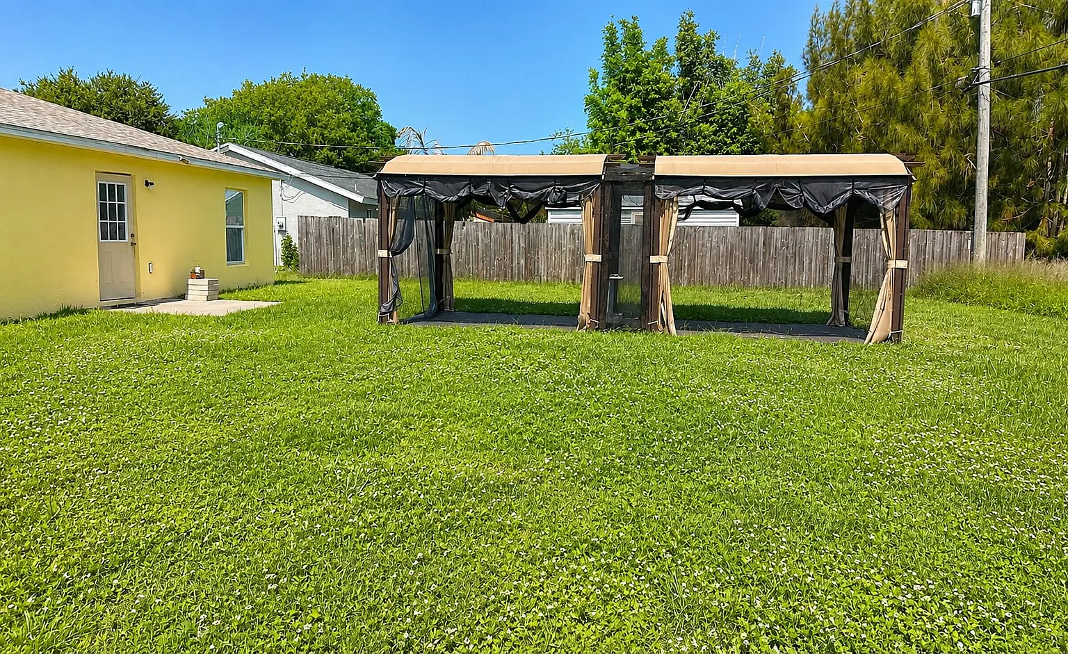 3 bed, 1382 sqft, $2,500 — Photo 4