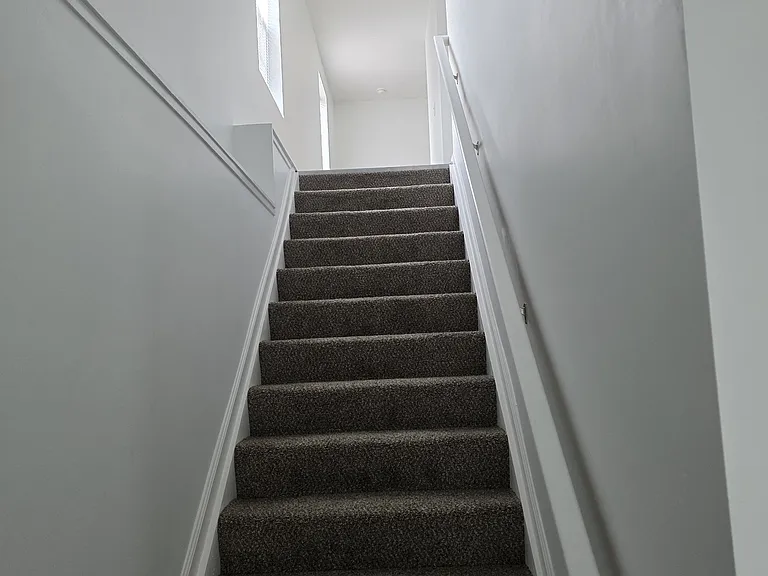 1471 Little Ave — Photo 9