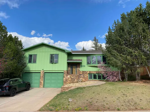 2167 N 17th St, Laramie, WY 82072