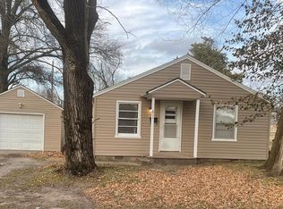 611 E 20th St, Pittsburg, KS 66762
