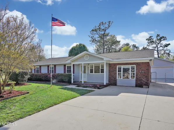 1301 Avon Court, Wilmington, NC 28405