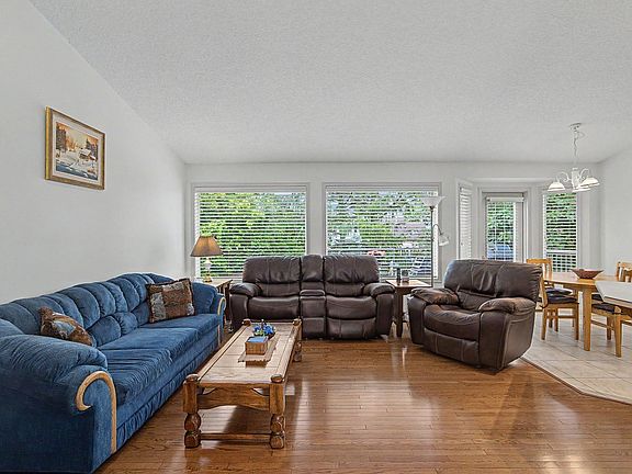 2nd image of 6 Chancery Way