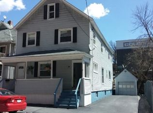 17 Brookside Ave, Amsterdam, NY 12010