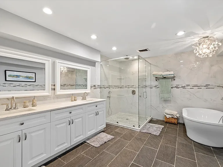 3534 Seaway Dr — Photo 16