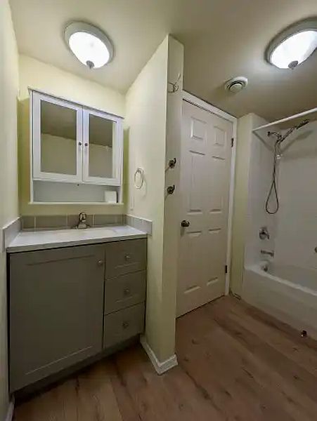 Winnipeg Apartment for rent - 2 Bedrooms — photo 6