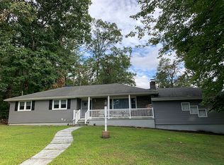 281 Lawrence Rd, Trumbull, CT 06611