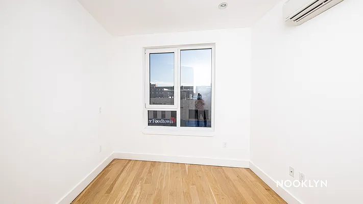 Rented by Nooklyn NYC LLC | media 6